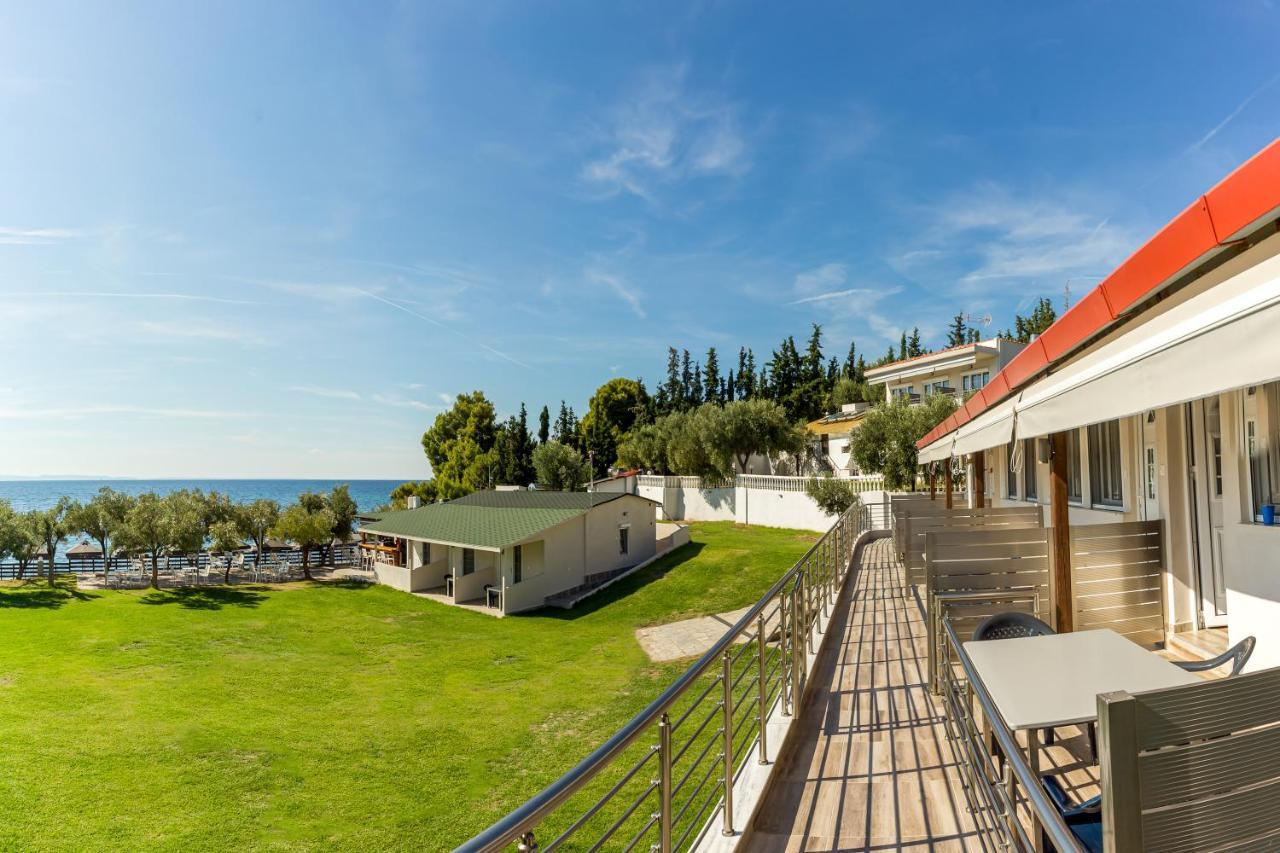 Paradisos Holiday Esterno foto
